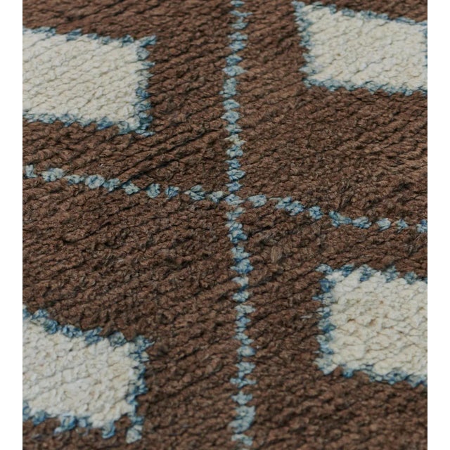 Textile Handwoven Contemporary Turkish Deco Rug For Sale - Image 7 of 8