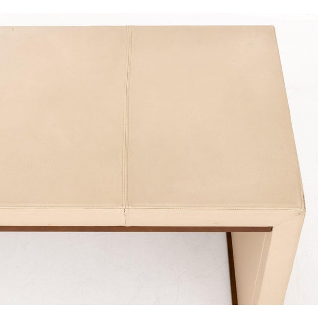 Contemporary Promemoria Cream Leather Covered Writing Desk For Sale - Image 3 of 9