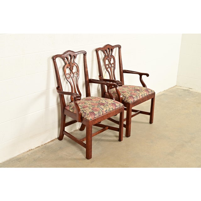 English Henredon Georgian Carved Mahogany Armchairs, Pair For Sale - Image 3 of 16