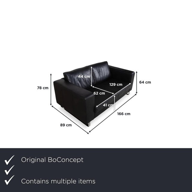 This set consists of a two-seater sofa and matching ottoman from the BoConcept Indivi collection. Both pieces are...