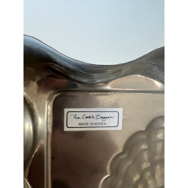 Late 20th Century Vintage Copper Shell and Fruit Molds- Set of 2 For Sale - Image 5 of 11