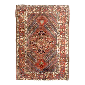 Genuine Vintage Handmade Persian Bakhtiar Rug. 5'x 6'10"