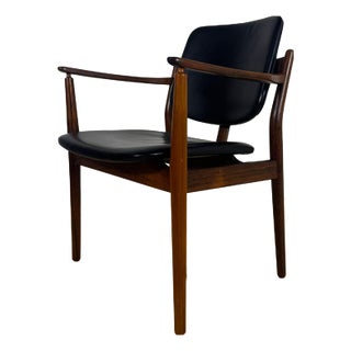 Mid-Century Danish Model 402 Chair in Rosewood by Børge Rammeskov for Sibast Møbler For Sale