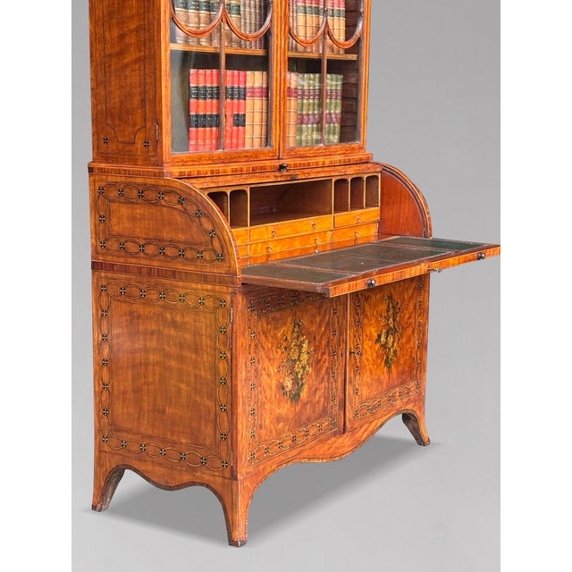 Late 18th Century George III Inlaid Satinwood Bureau Bookcase, 1770s For Sale - Image 5 of 18