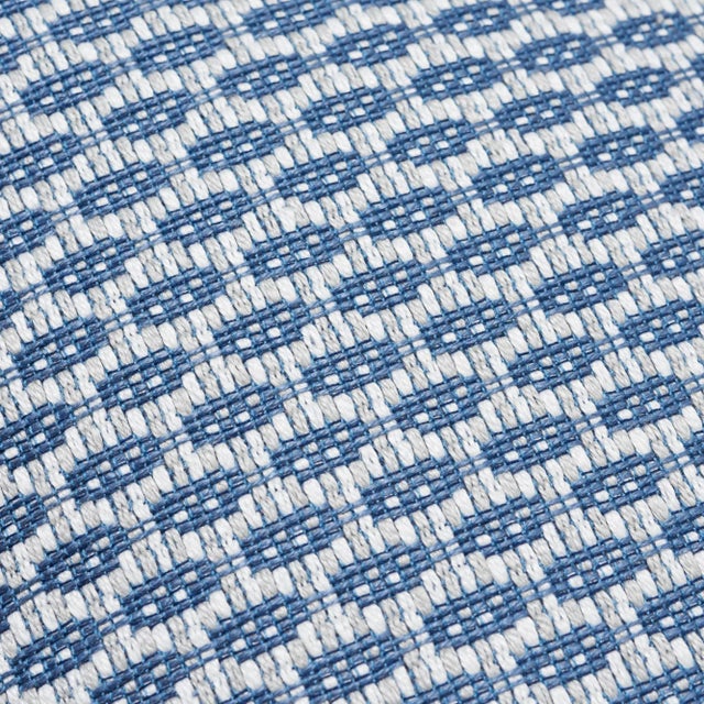 Contemporary Schumacher Hickox Indoor & Outdoor 20" Pillow in Blue For Sale - Image 3 of 4