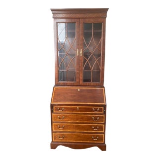 Thomasville Mahogany Tall Secretary Desk With Banding For Sale
