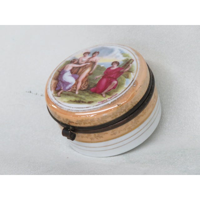 French Porcelain Hand Painted Neoclassical Cameo Trinket Jewelry Box For Sale - Image 3 of 12