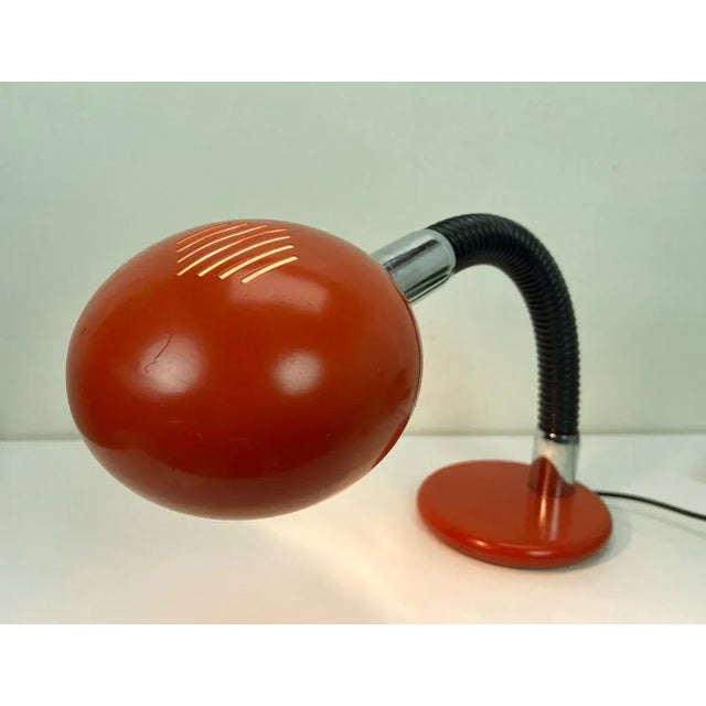 Targetti Sankey Black and Orange Elbow Table Lamp in the style of Targetti Sankey, Italy, 1970s For Sale - Image 4 of 13