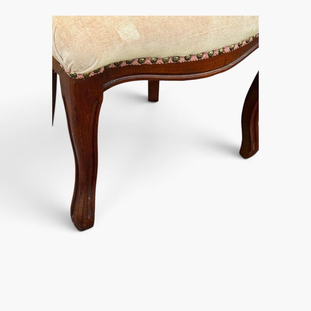 Victorian Balloon Back Chair • Antique Mahogany Side Chair For Sale - Image 9 of 9