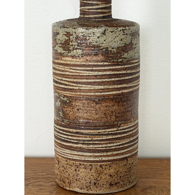 Tue Poulsen Table Lamp in Partially Glazed Stoneware by Tue Poulsen, Denmark, 1960s For Sale - Image 4 of 8