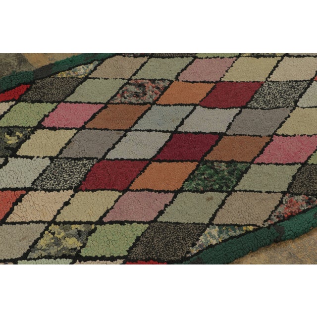 Traditional Antique Hooked Rug With All-Over Diamond Lattice Design - Rug & Kilim For Sale - Image 3 of 7