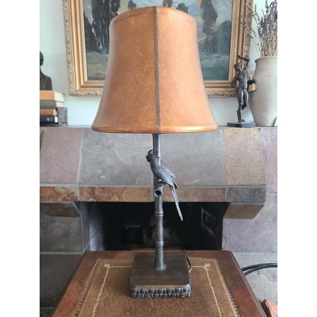 1940s Vintage Bronze Table Lamp With Two Parrots For Sale - Image 5 of 17