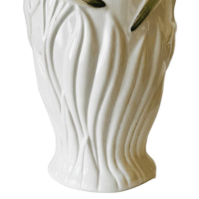 Vintage Portuguese White Ceramic Vase, 1940s For Sale - Image 9 of 10
