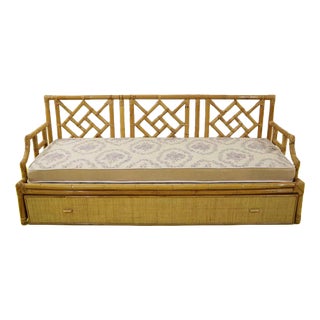 Woven Bamboo Sofa Bed with Double Pull-Out Mattress For Sale