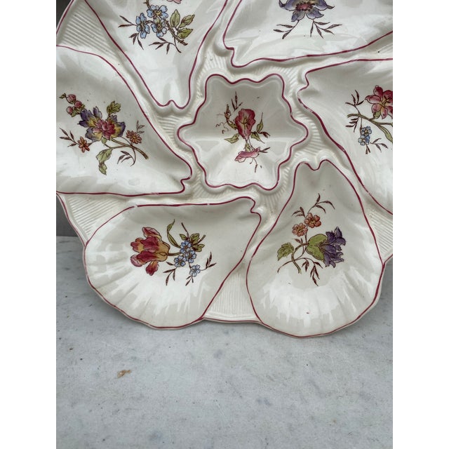 French Majolica Flowers Oyster Plate Longchamp, Circa 1900 For Sale - Image 3 of 8