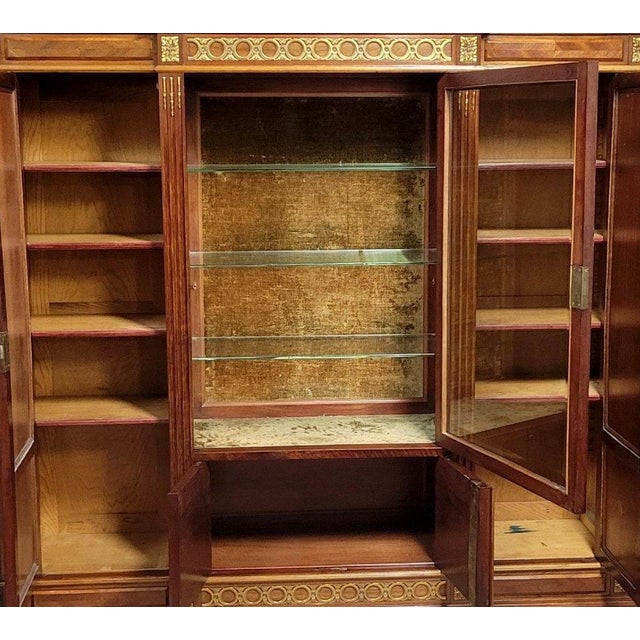 Display Cabinet in Fine Wood and Marquetry from A. Bastet For Sale - Image 4 of 6