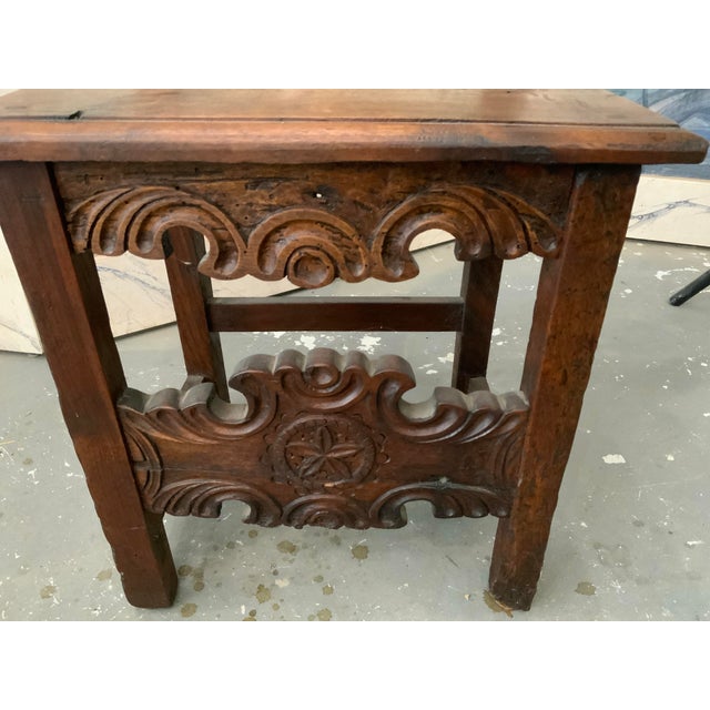 Wood Antique Italian Renaissance 17th Century Walnut Side Chair For Sale - Image 7 of 11