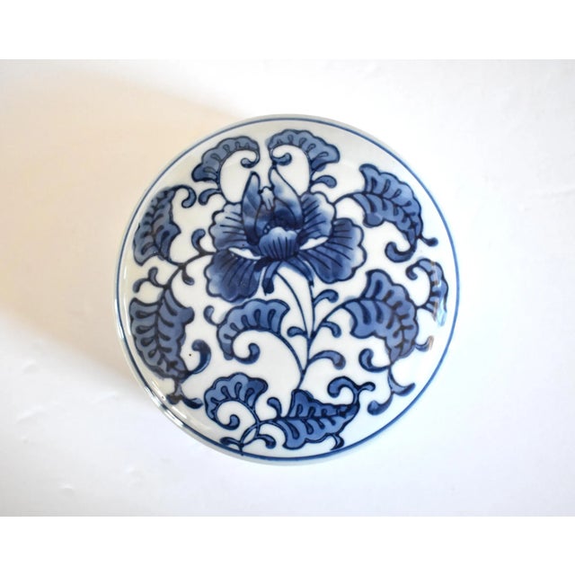 Blue and White Chinese Export Ginger Jar For Sale In San Francisco - Image 6 of 9