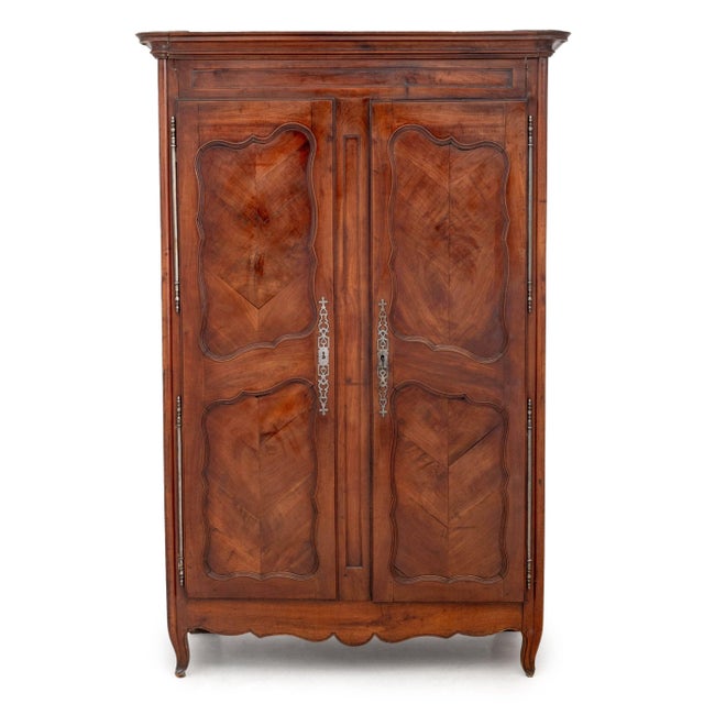 French Provincial Cherry Wood Armoire, the two doors opening to two shelves, with original locking mechanism, key present....