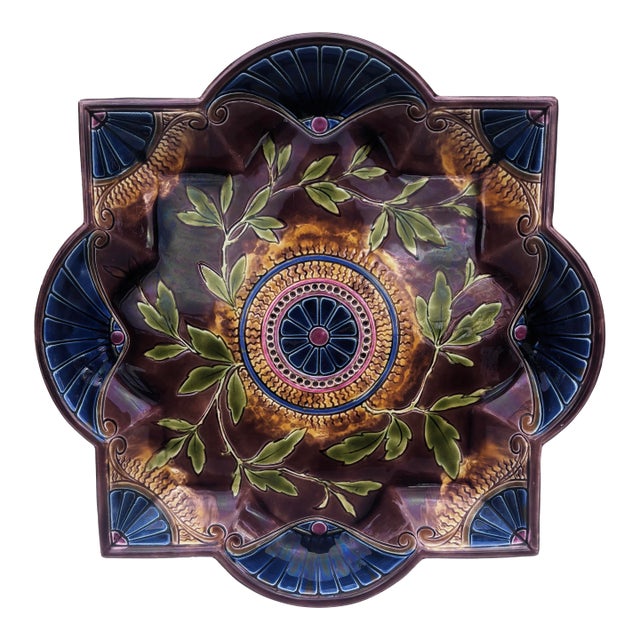 Large French Majolica Olives Leaves Platter Sarreguemines, Circa 1870 For Sale