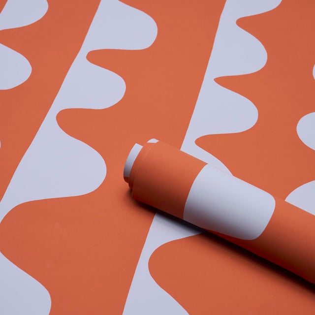 Schumacher SAMPLE - Schumacher X Hadiya Williams Drift Wallpaper In Currant For Sale - Image 4 of 7