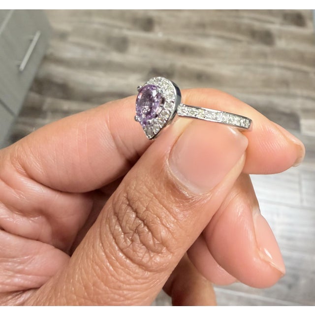 2020s 1.02 Carat Natural Pink Sapphire Diamond Engagement Ring in 14 Karat White Gold, Size 7 For Sale - Image 5 of 8