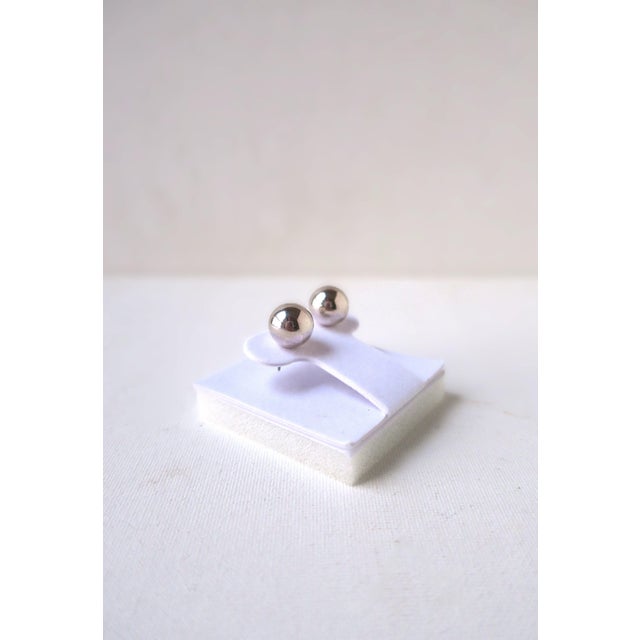Sterling Silver Ball Earrings, in the Style of Tiffany & Co., Pair, Circa Late-20th Century For Sale - Image 13 of 14