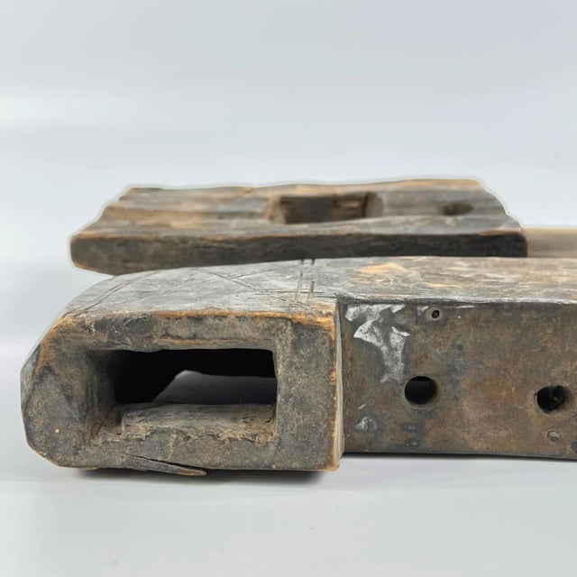 Early 20th Century Dogon Door Lock Mali MATTER COLLECTION For Sale - Image 4 of 8