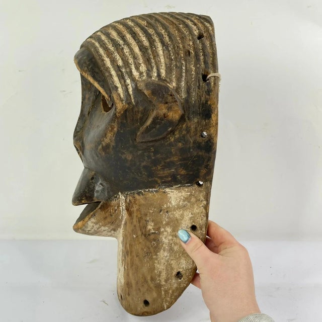 Early 20th Century Early 20th Century Luba Kifwebe Monkey Mask For Sale - Image 5 of 7