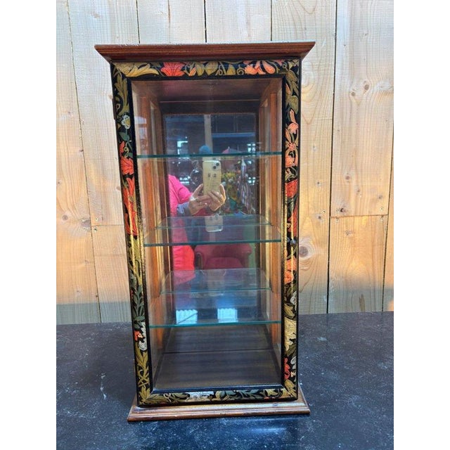 Small Display Case in Wood For Sale - Image 4 of 10
