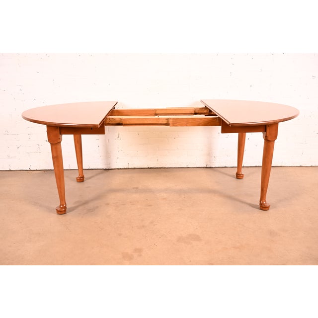 L. & J. G. Stickley American Colonial Solid Cherry Wood Extension Dining Table | Newly Refinished For Sale In South Bend - Image 6 of 15