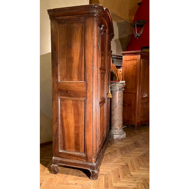 18th Century Italian Piedmontese Baroque Wardrobe in Walnut For Sale - Image 5 of 12