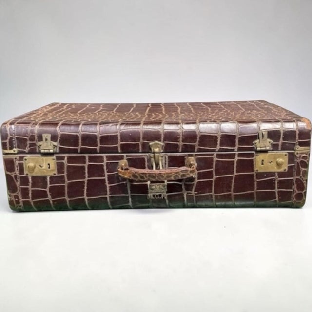 This is a 1950s crocodile leather Londonier suitcase by London Leather Shoppe in Cleveland, Ohio. This company was highly...