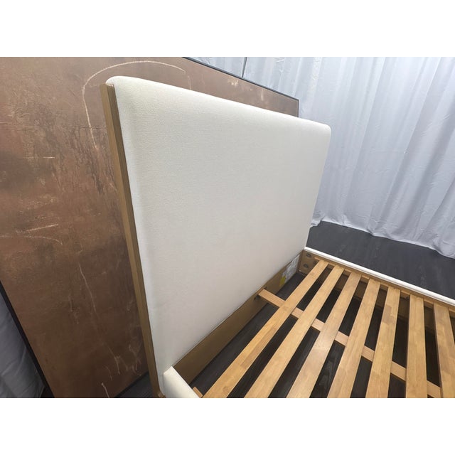 Rh Restoration Hardware Ligné Fabric Panel Bed Queen | Light Brushed Oak | Natural Performance Linen Weave For Sale - Image 15 of 18