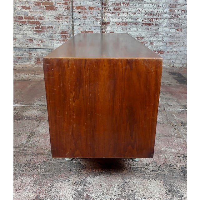 1950s Jens Risom 1950s Danish Mid Century Modern Walnut Credenza For Sale - Image 5 of 10