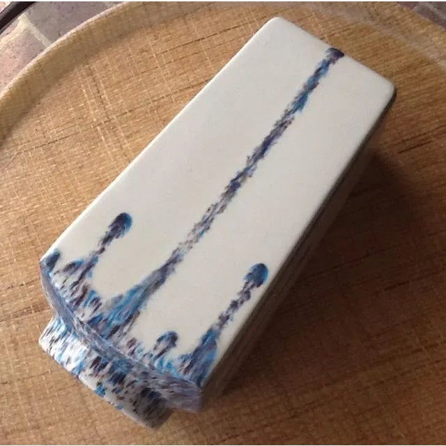 Late 20th Century Violet Blue & White Decorative Drip Vase For Sale - Image 5 of 8