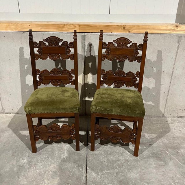 Set of Renaissance Walnut Chairs, 1900s For Sale - Image 13 of 14