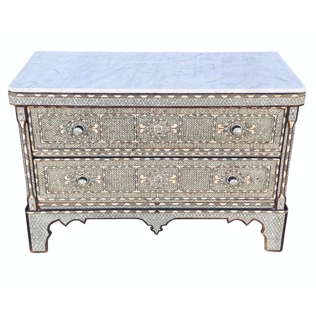 Late 19th Century Pair of Antique Syrian Mother-of-Pearl Inlay Nightstands With Marble Tops, Late 19th Century For Sale - Image 5 of 8