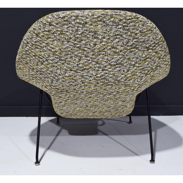 Knoll Eero Saarinen for Knoll Womb Chair Is French Boucle" For Sale - Image 4 of 9