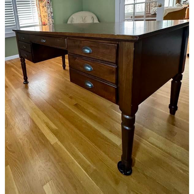 ~Creator / Brand: Pottery Barn ~Collection: Bedford ~Styles: Traditional, Transitional, Americana ~In the Style of:...