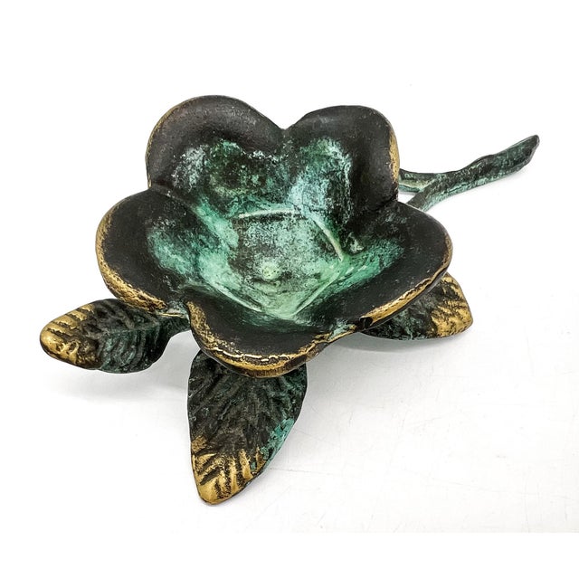 Pair of Vintage Verdigris Brass Floral Sculptures / Candle Holders – Hollywood Regency / Botanical Style For Sale - Image 9 of 10