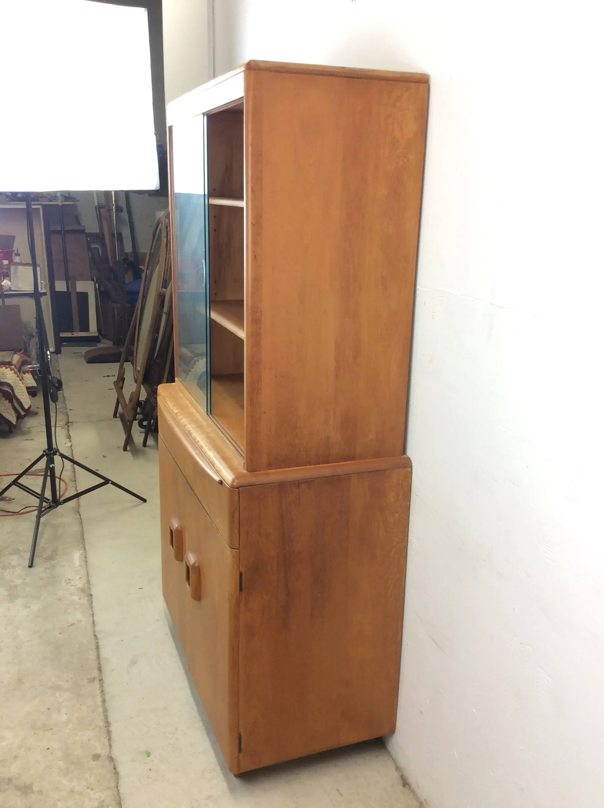 Mid Century Modern Compact China Cabinet by Heywood Wakefield