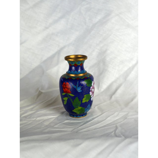 Mid-Century Chinese Blue Floral Bird Cloisonne Vase For Sale - Image 11 of 12