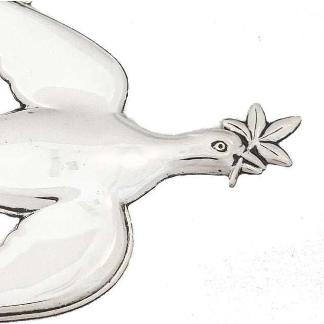 Being offered is a sterling silver Christmas ornament made by Gorham Silversmiths of Providence, Rhode Island, circa 1972....