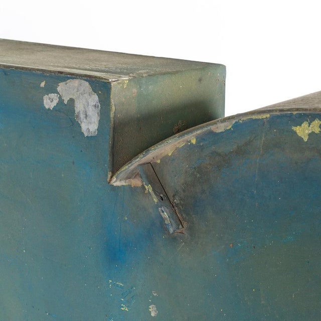 1970s Metal Letter R Sign, 1970s For Sale - Image 5 of 11