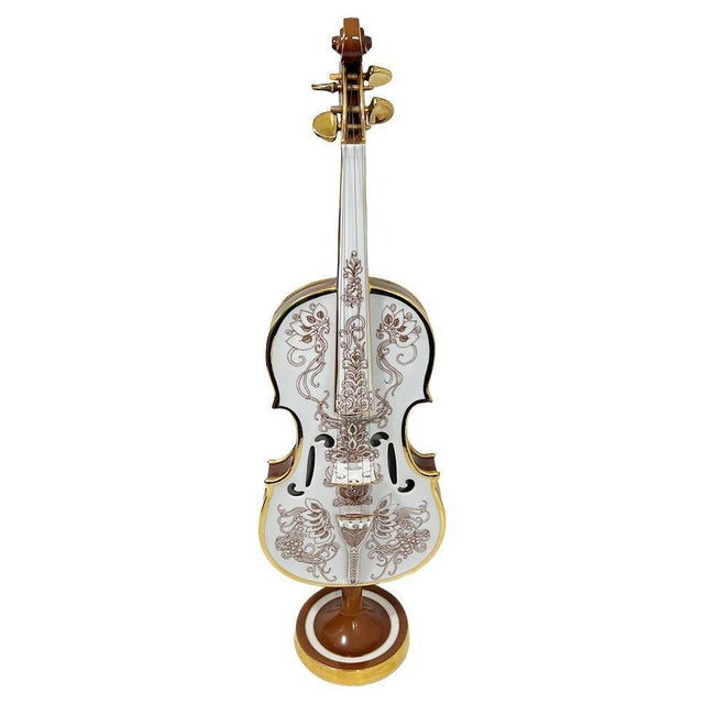 Porcelain Violin by Endre László Saxon for Hollohaza, 1970s For Sale - Image 15 of 15