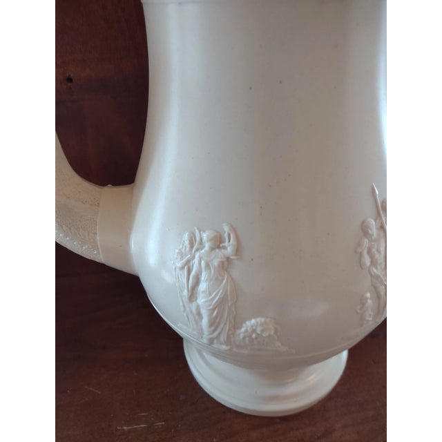 Offered is a wonderful English salt glazed coffee pot. Although it has no makers marks, It is done in the Wedgwood style...