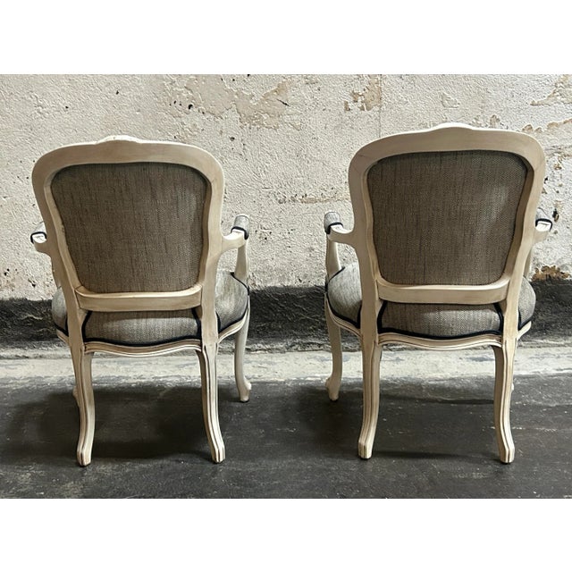 Pair of Vintage Louis XV French Rococo Style Fauteuil Chairs - Fully Restored For Sale In Atlanta - Image 6 of 11