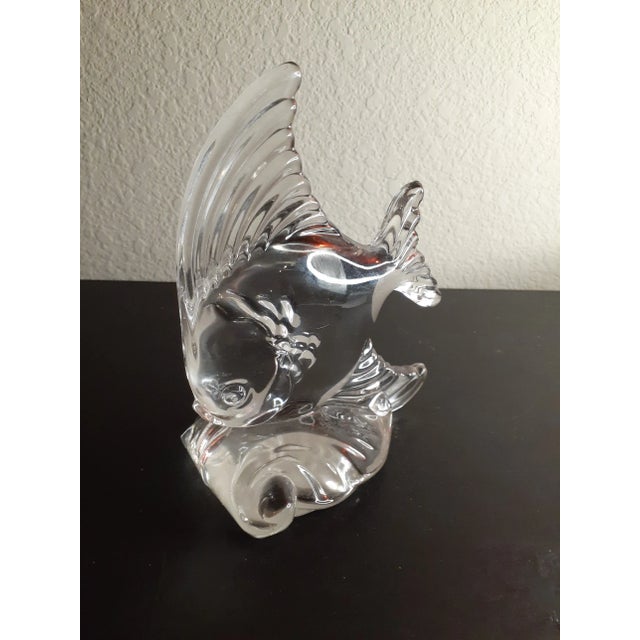 Vintage Clear Art Glass Fish on Pedestal Sculpture For Sale In Dallas - Image 6 of 12