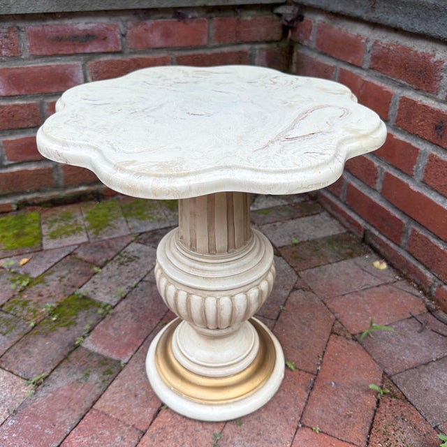 Vintage Hollywood Regency Faux-Marble Scalloped Side Table For Sale - Image 4 of 9